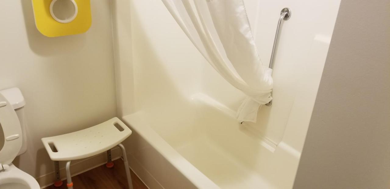 Joys Inn Innisfail, Ab מראה חיצוני תמונה