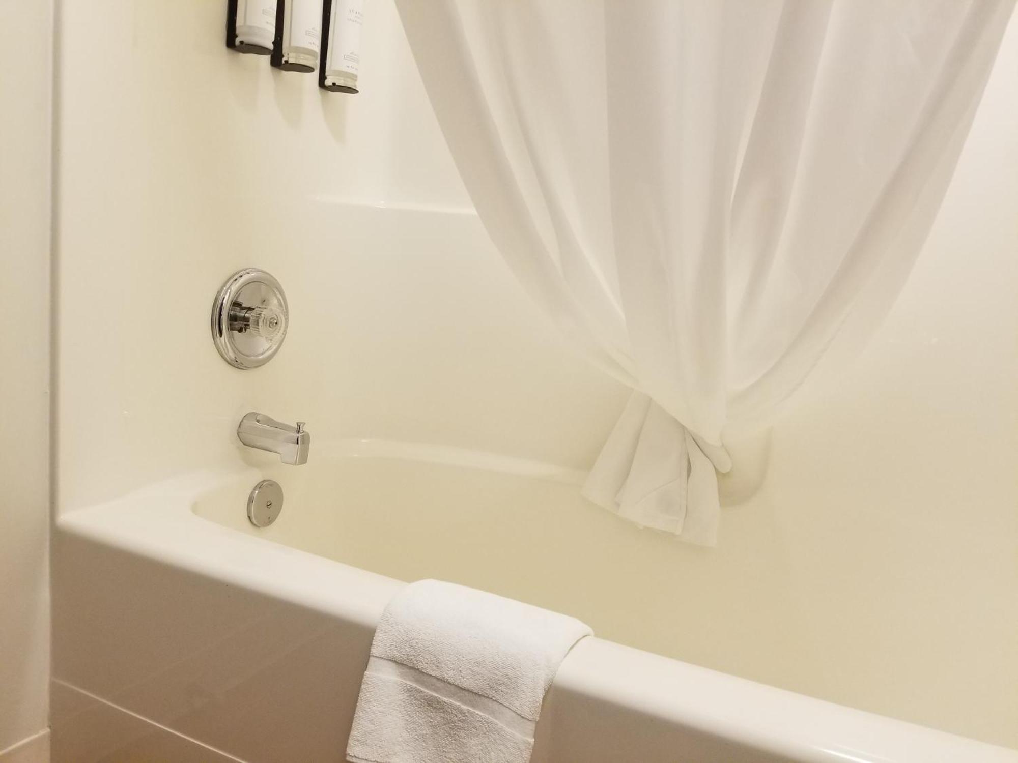 Joys Inn Innisfail, Ab מראה חיצוני תמונה
